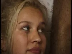 Perverse Schlampen werden hart in den Hintern gefickt